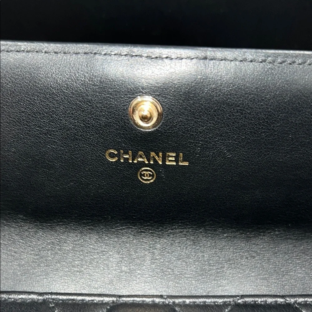 RARE!! Chanel Black and Gold Quilted distressed chain flap wallet